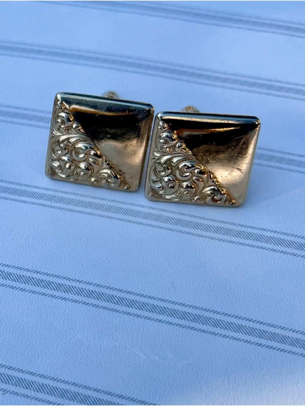 Gold-Tone Square Filigree Cuff Links - Men Accessories
